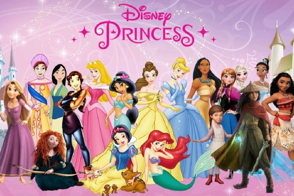 Дисней музыкальный. Диснеевские принцессы 2021. 15 Принцесс Диснея. Все принцессы Диснея в одном фото. Принцессы в ряд.